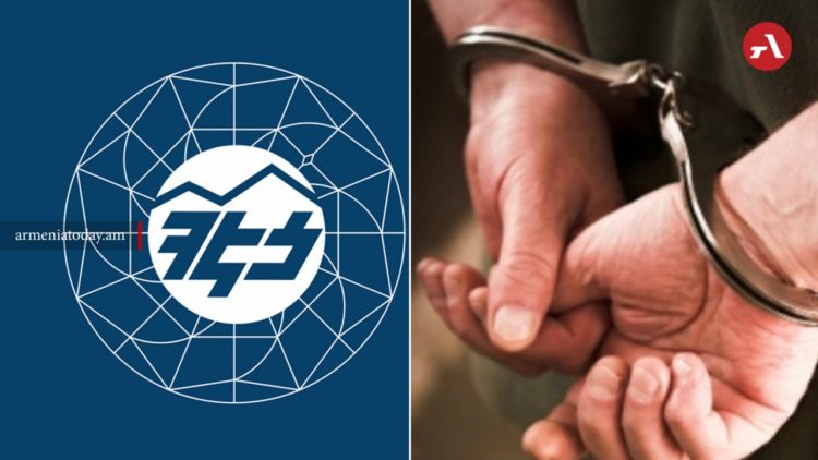 «Ստիպում են ցուցմունք տալ»․ փաստաբանը հայտնել է ՀԷՑ-ի 3 աշխատակցի ձերբակալության մասին