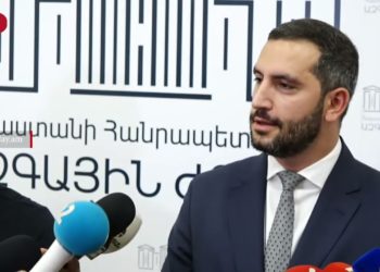 Կհանգստանաք, նոր կգաք․ լրագրողները բոյկոտել են Ռուբինյանի ճեպազրույցը իրենց վիրավորելու համար