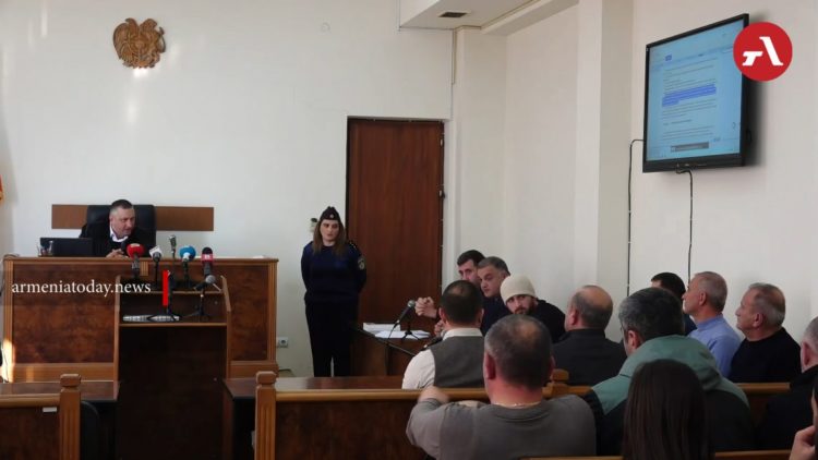 Դատարանը վերացրել է «Ստեփանակերտի գործով» անցնող մեղադրյալների   խափանման միջոց բացակայելու արգելքը