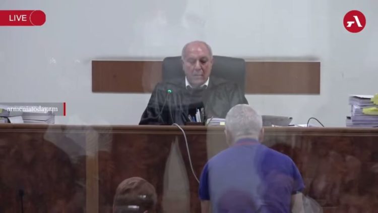 Суд продлил сроки ареста еще четырем обвиняемым по делу «попытке захвата власти»