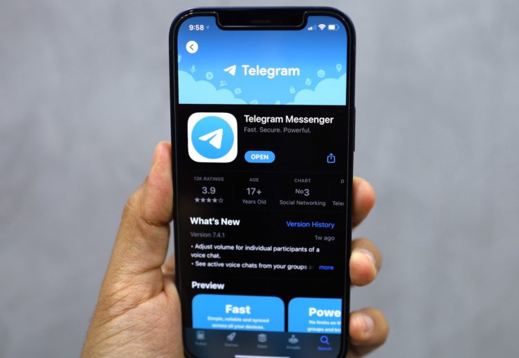 Խաբեությամբ iPhone-ի արգելափակման արշավ է սկսվել Telegram-ում․ մեդիափորձագետ