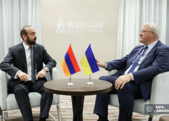 Հայաստանի և Ուկրաինայի ԱԳ նախարարները կարևորել են խաղաղության հաստատումն Ուկրաինայում