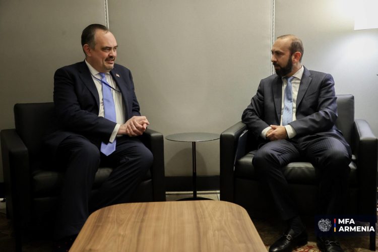 Միրզոյանը պետդեպարտամենտի ներկայացուցչի հետ քննարկել է ռազմավարական գործընկերության զարգացման հետ կապված հարցեր