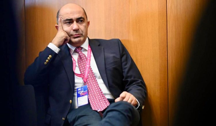 Արարատի պատկերը դրոշմակնիքից հանելու համար Մարուքյանը դատի է տվել կառավարությանը․ ԶԼՄ