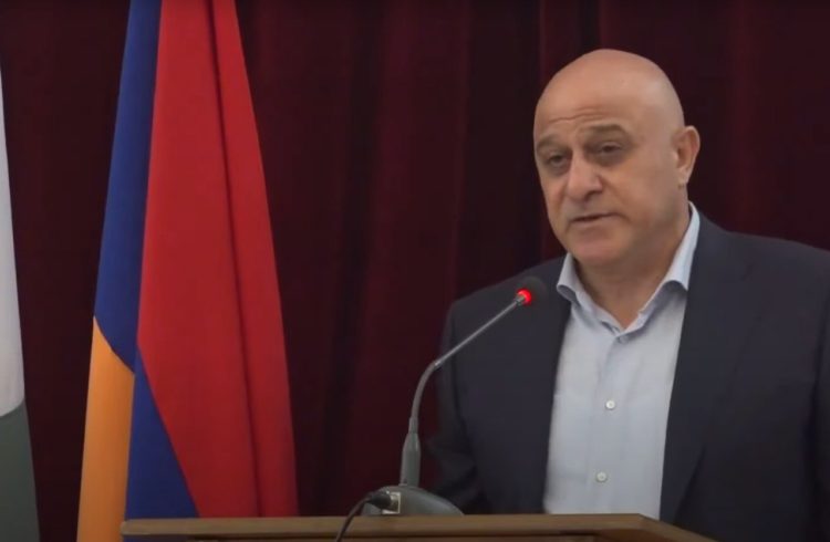 Օնիկ Ախվերդյանն ընտրվեց Փարաքարի համայնքապետ
