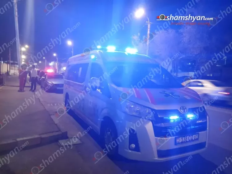 Երևանում շտապօգնության մեքենայի վթարի հետևանքով բուժքույրն ու բուժառուն տեղափոխվել են հիվանդանոց․ ԶԼՄ