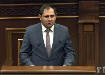 Պապիկյանը փակ հանդիպմանն ընդունել է զինծառայության ժամկետի կրճատման ռիսկային լինելը. ԶԼՄ
