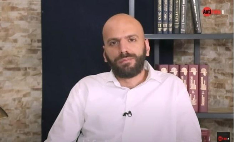 Адвокат: журналиста AntiFake.am задержали по «странному» обоснованию