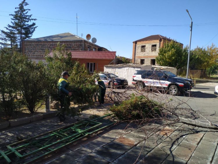 Թալինի համայնքապետարանն առանց խորհրդակցելու եկեղեցու տարածքում աշխատանքներ է սկսել․ Արագածոտնի թեմ