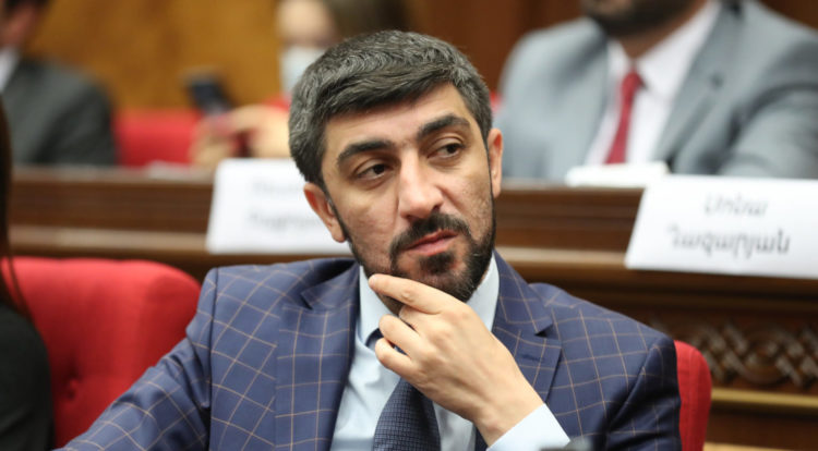 Մանդատը վայր դրած Վիլեն Գաբրիելյանն ինքնառաջադրվել է 2026 թվականի ՔՊ ընտրացուցակում