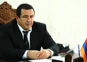 Դատարանը Գագիկ Ծառուկյանին անմեղ է ճանաչել ընտրակաշառքի գործով