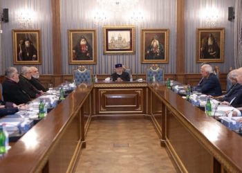Գերագույն հոգևոր խորհուրդն անդրադարձել է Մայր Աթոռի նկատմամբ «բռնաճնշումներին, 10 եպիսկոպոսի խոտոր ընթացքին»