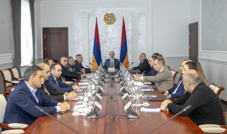 Տեղի է ունեցել գերիների, պատանդների և անհետ կորածների հարցերով զբաղվող հանձնաժողովի նիստը