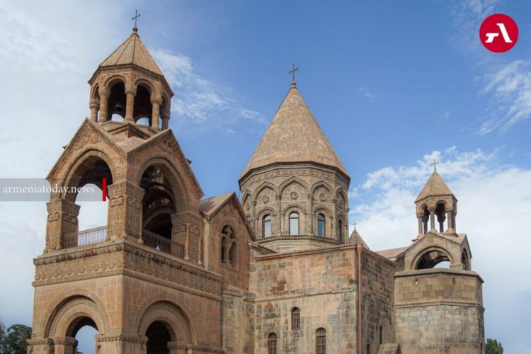 ՀԱԵ 27 արքեպիսկոպոսներ և եպիսկոպոսներ ի պաշտպանություն կաթողիկոսի հայտարարություն են տարածել