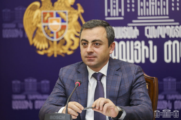 Իշխան Սաղաթելյանը հրավիրվել էր Քննչական կոմիտե «Սրբազան պայքարի» գործով հարցաքննության