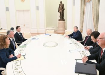 Ուշակովը հայտնել է Պուտինի՝ հակամարտության կարգավորման ԱՄՆ ծրագրի հետ մասնակի համաձայնության մասին
