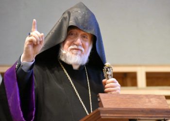 Արամ Ա-ն ՀՀ իշխանություններին կոչ է արել հեռու մնալ ազգակործան փորձերից