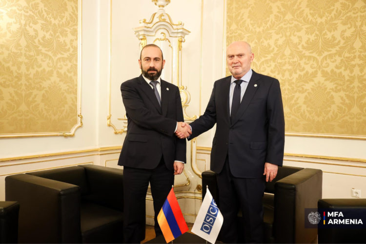 Արարատ Միրզոյանը Վիեննայում ԵԱՀԿ գլխավոր քարտուղարի հետ քննարկել է խաղաղության օրակարգը