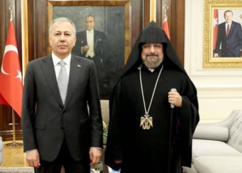 Պոլսո հայոց պատրիարքը և Թուրքիայի ՆԳ նախարարը քննարկել են հիվանդանոցների կանոնակարգի հետ կապված հարցեր