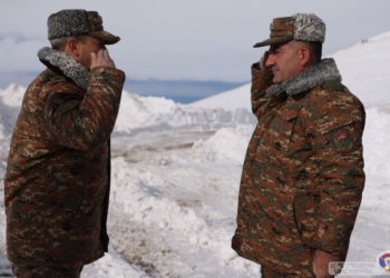 Զինված ուժերի ԳՇ պետն այցելել է արևելյան սահմանագոտի