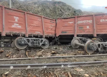 Գեղարքունիքի մարզում բեռնատար գնացքը ռելսերից դուրս է եկել. 3 վագոն բախվել է իրար