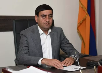 Փաշինյանը դժգոհ է Էջմիածնում տեղի ունեցած հավաքի արդյունքներից. ԶԼՄ-ն հայտնել է Արմավիրի մարզպետի հնարավոր հրաժարականի մասին