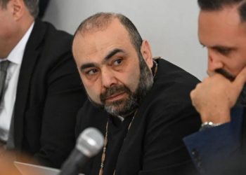 Արագածոտնի թեմն անհիմն է որակել թեմի առաջնորդի և քահանայի կալանքը երկարաձգելու որոշումը