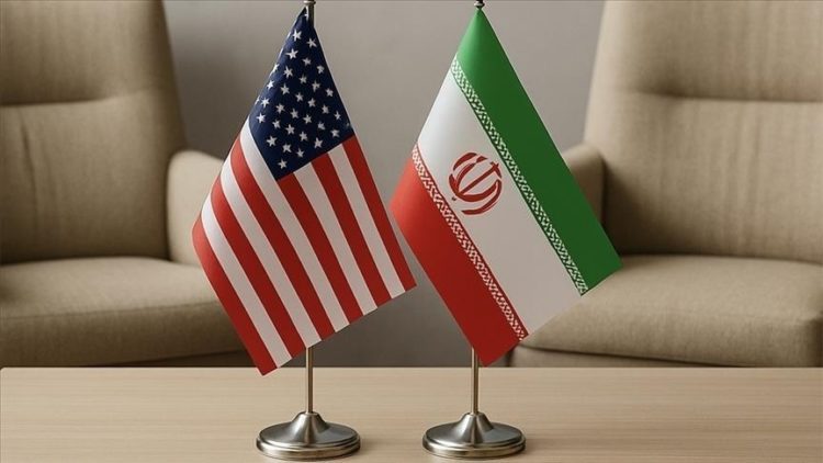 Иран сообщил о действующем канале связи с США