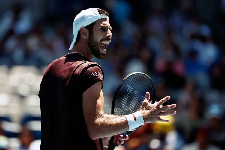 Карен Хачанов вышел во второй круг Australian Open