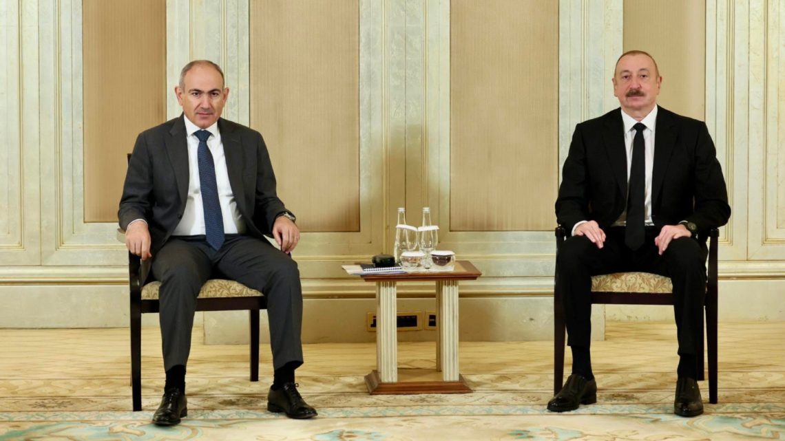 Фонд имени шейха Зайеда наградит Пашиняна и Алиева «Премией за человеческое братство» за соглашение о мире