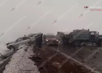 Երևան-Գյումրի ավտոճանապարհին բախվել է 15 տրանսպորտային միջոց, կան տուժածներ
