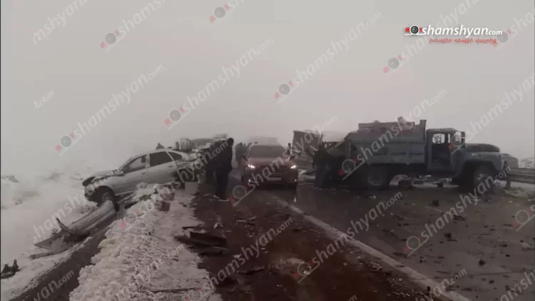 Երևան-Գյումրի ավտոճանապարհին բախվել է 15 տրանսպորտային միջոց, կան տուժածներ