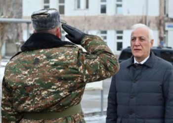 Փաշինյանը հավանություն չի տվել տարեվերջին ՀՀ նախագահի՝ առաջնագիծ այցին, և այն չեղարկվել է․ ԶԼՄ