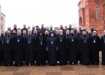 «Հակասահմանադրական և շինծու»․ ՌԴ-ի և Նոր Նախիջևանի հայոց թեմը՝ կաթողիկոսի նկատմամբ քրհետապնդման մասին
