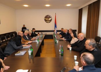 Շվեյցարացի պատգամավորներն Արցախի նախագահի պաշտոնակատարին ներկայացրել են Արցախի հայերի վերադարձի մասին բանաձևի կատարման ընթացքը