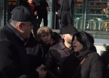 «Ուզում են տարածքը տալ մի քանի բրենդի». «Ռոսիա Մոլի» աշխատակիցները պահանջում են պահպանել իրենց առևտրային կետերը