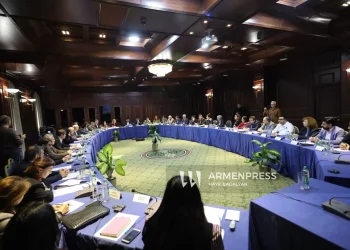 Հայաստանի և Ադրբեջանի պատվիրակությունները Ծաղկաձորում քննարկել են երկկողմ հարաբերությունների զարգացման ուղիները