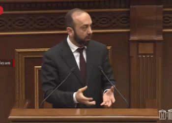 Չենք ուզում քթերիցս բռնած հագցնեն նույն պատին․ Միրզոյանը՝ ընդդիմությանը