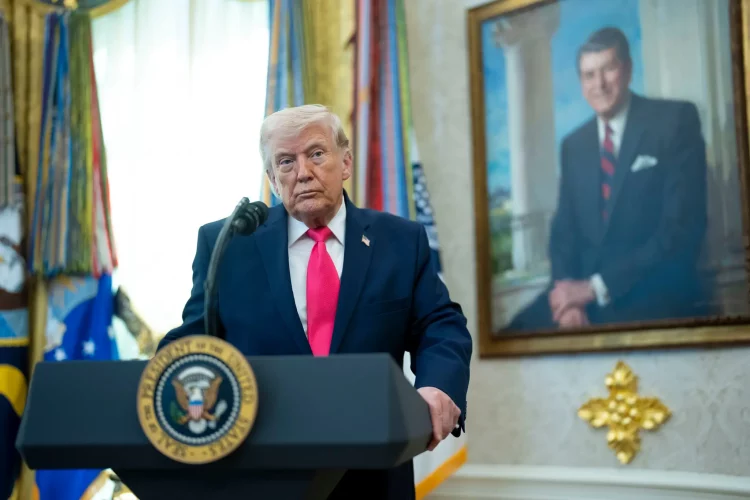 Трамп заявил о приостановке ударов по энергетике Ирана на 10 дней
