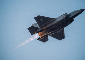 Պենտագոնը հայտնել է F-35 կործանիչի արտակարգ վայրէջքի մասին՝ խոցվելու վերաբերյալ լուրերի ֆոնին