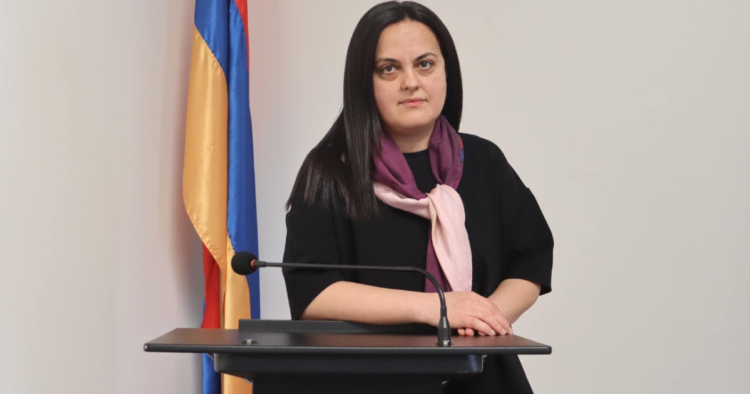 СМИ: уволенная глава музея Геноцида армян продолжит работу научным сотрудником