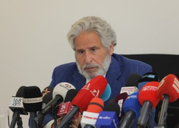 Роберт Амстердам назвал политическим решение оставить Самвела Карапетяна под домашним арестом