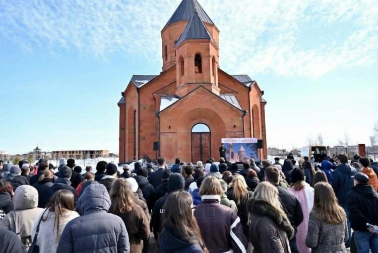 Տյումենի հայ համայնքն ի պաշտպանություն եկեղեցու բողոքի ակցիա է անցկացրել