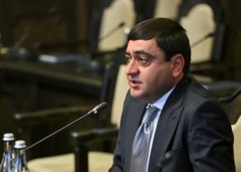 ԶԼՄ-ն հայտնել է Արմավիրի մարզպետի՝ ուսումնական հաստատությունների վրա նախընտրական հնարավոր ճնշումների մասին