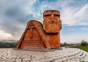 «Մենք ենք, մեր սարերը» հուշարձանն օկուպացված Արցախում ոչնչացման սպառնալիքի տակ է