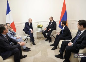 Միրզոյանն ու Բարոն Փարիզում խոսել են առաջիկա ծրագրերից և Մակրոնի՝ Երևան այցից