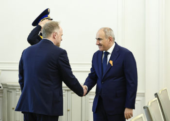 Пашинян обсудил с представителем НАТО вопросы безопасности в регионе