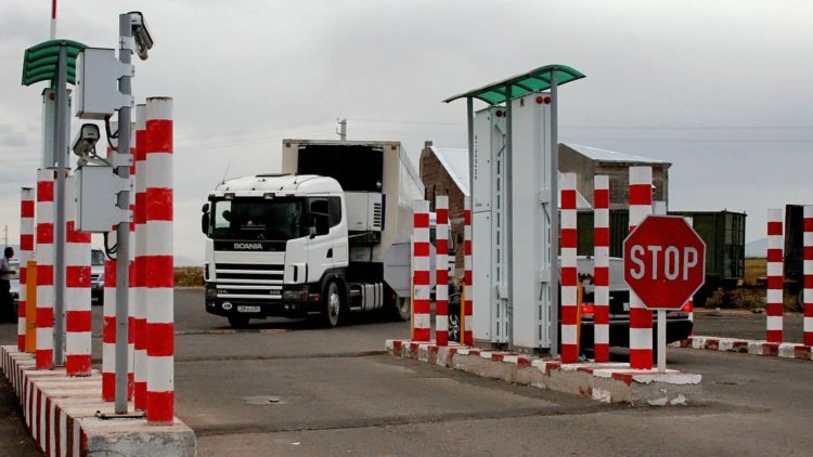 Նինոծմինդա սահմանային անցակետը փակ է․ ՊԵԿ-ն առաջարկում է այլընտրանքային անցակետեր