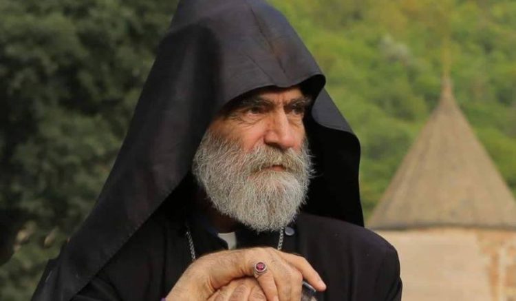 Արցախի թեմի նախկին առաջնորդը եկեղեցիների ավերման հարցով դիմել է միջազգային հանրությանը