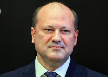 Власти Ростова-на-Дону решили внедрить ИИ для поиска ям после поездки мэра в Ереван